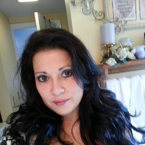 Meet your Posher, Cynthia