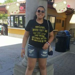 Meet your Posher, Tracy