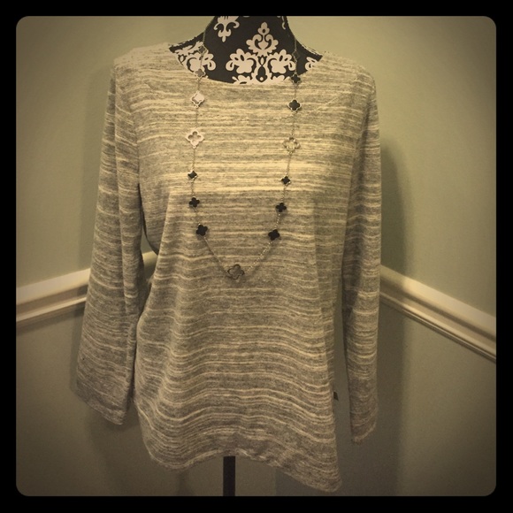 Talbots Tops - 🎀🎀HP🎀🎀 Talbots Stylish Striped Tunic