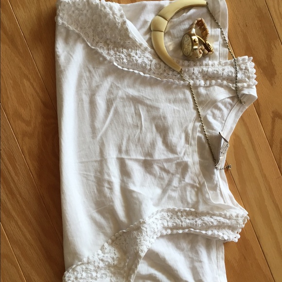 Lace shell - Picture 3 of 3