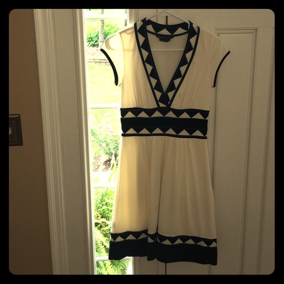 BGBGMAXAZRIA DRESS!!!