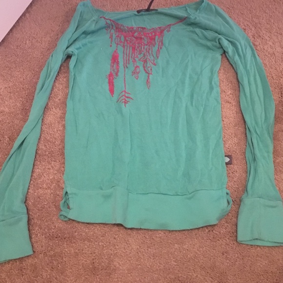 Kendall & Kylie shirt