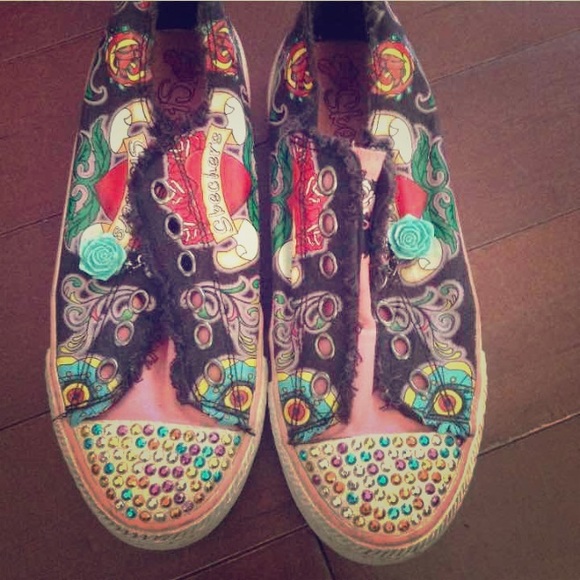 Twinkle toes slip ons - Picture 1 of 3