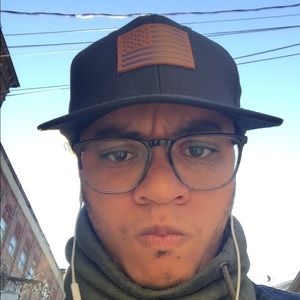 Meet your Posher, Jean carlos