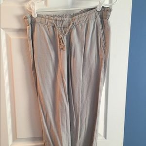 Grey old navy linen capris