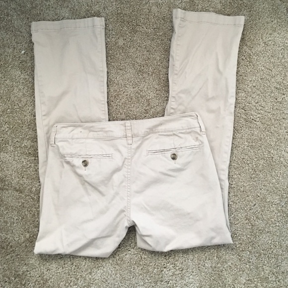 American eagle kick boot size 4 khaki pants