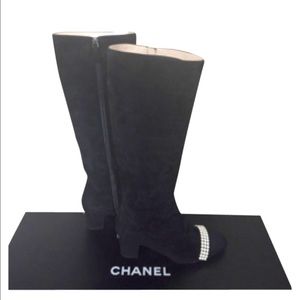 Suede authentic Chanel knee high boots wore once.
