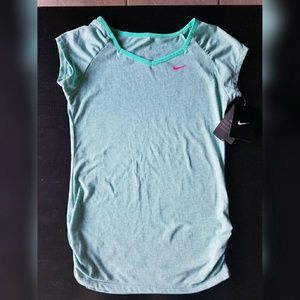 *** SOLD *** Girls Nike dri-fit shirt