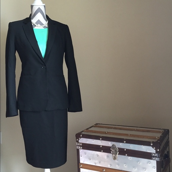 Suit