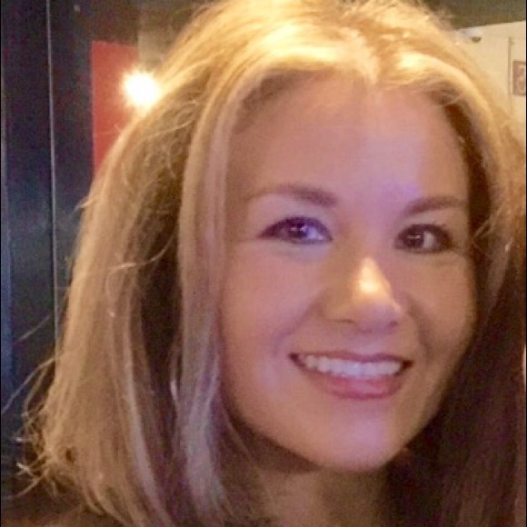 Meet your Posher, Yolanda