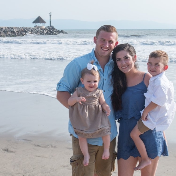 Meet your Posher, Madelaine - Picture 1 of 1