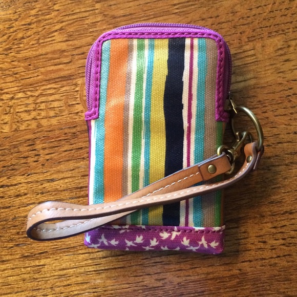 Purse - Picture 1 of 3