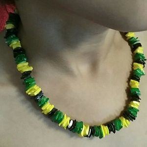 Jamaican shell necklace