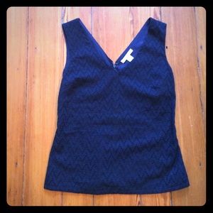 Banana Republic V-neck sleeveless top