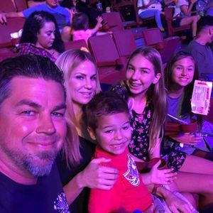 Meet your Posher, Dani