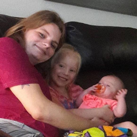 Meet your Posher, Kristen - Picture 1 of 1