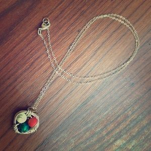 SamyStyles wire wrapped birds nest necklace