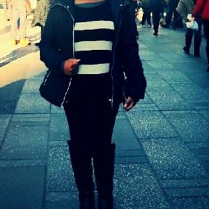 A black and white coloured top