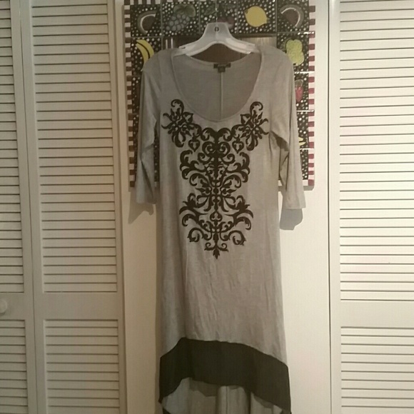 Dress - Picture 1 of 2