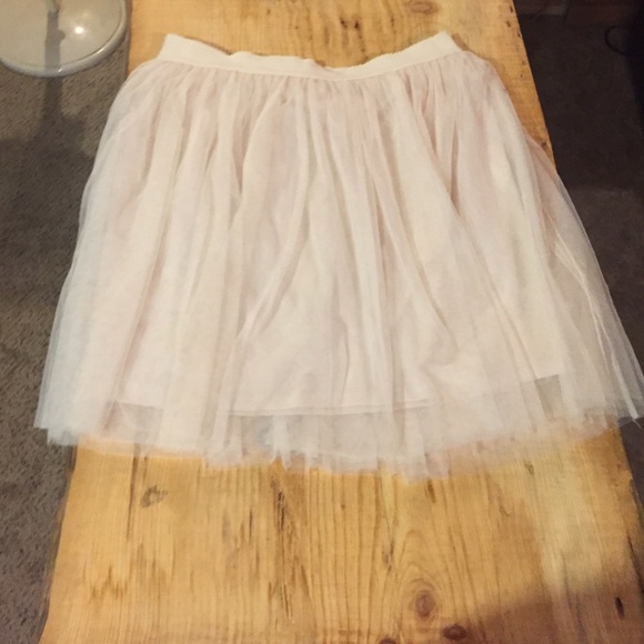 Poofy skirt