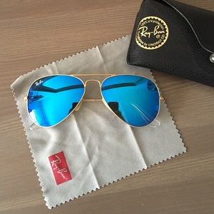 Ray-Ban Blue Mirrored Sunglasses