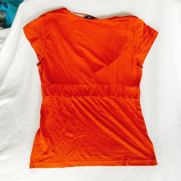 H&M shirt - Pumkin color - Picture 2 of 2