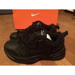 Men's Nike Monarchs