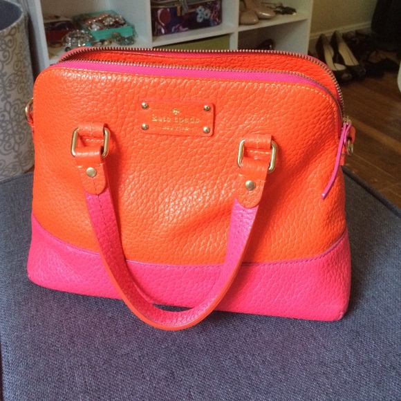 FALL SALE: Kate Spade 🎉 hot pink & coral bag