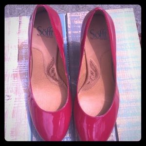 Sofft Rasberry Patent Leather Pumps