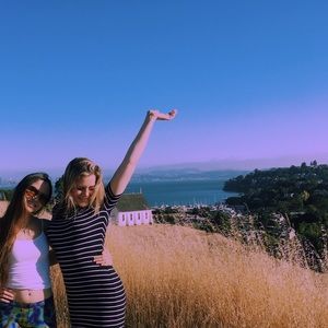 Meet your Posher, Devin