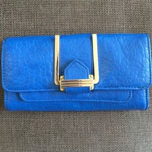 Kardashian Kollection Wallet