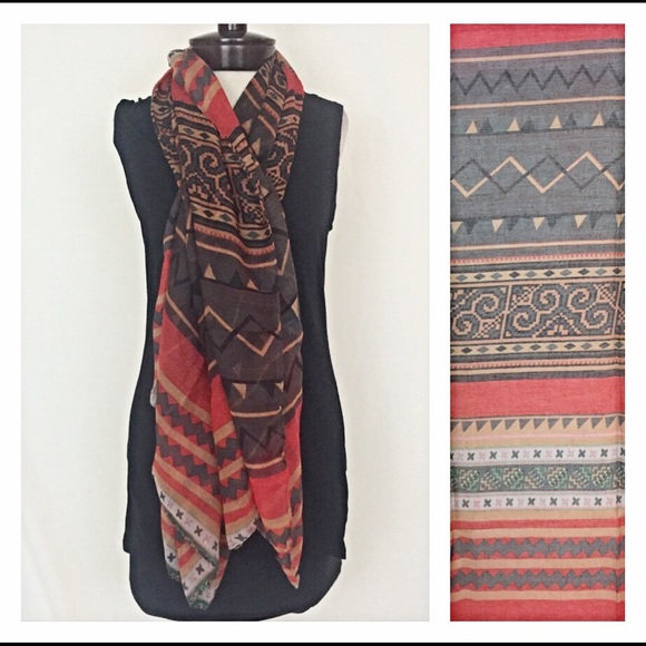 โจSALE Prettiest Fall Colors Tribal Scarf Light - Picture 2 of 4