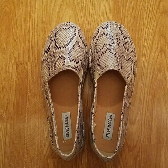 Steve Madden espadrilles
