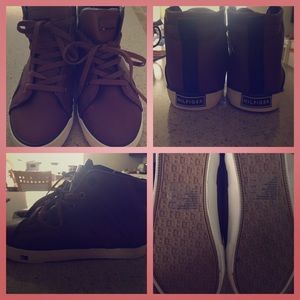 Tommy Hilfiger shoes😊