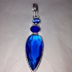 925 Sterling silver London blue topaz pendant