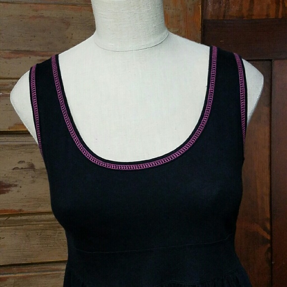 Simple Black and Pink Dress - Picture 2 of 3