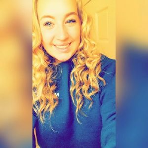 Meet your Posher, Destiny