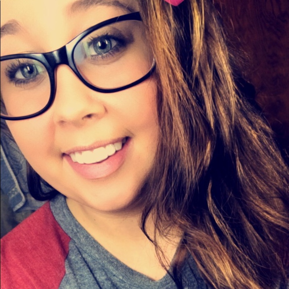 Meet your Posher, Shelby