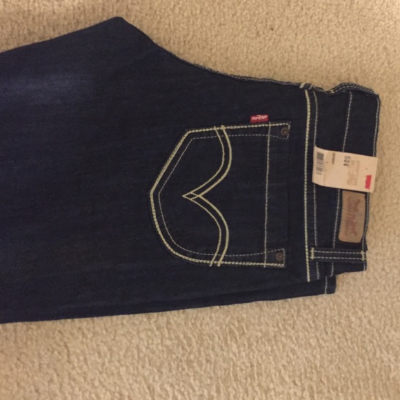 Levi jeans