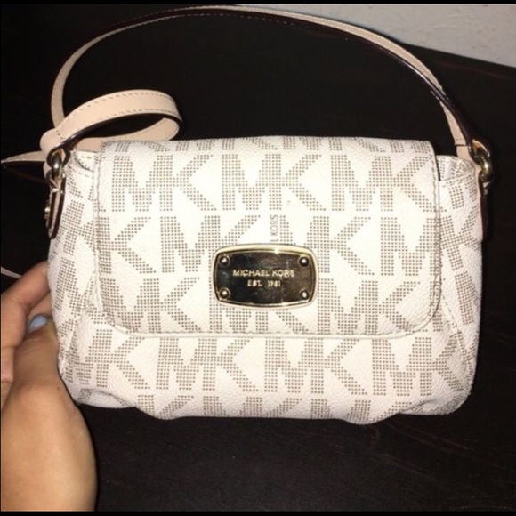 Michael Kors mini purse