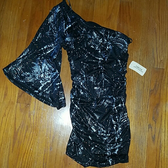 BRAND NEW Forever 21 One Sleeve Clubbing Dress