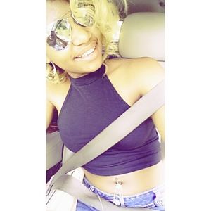 Meet your Posher, Monica