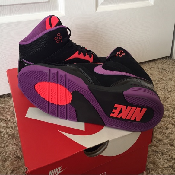 Nike Base Flight High 14