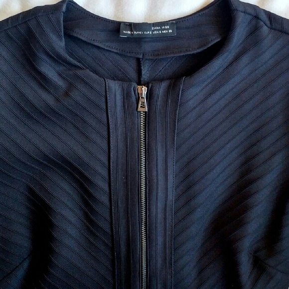 ZARA W&B Black Short Cropped Bolero size SM - Picture 2 of 4