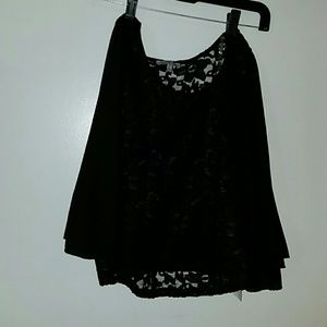 Open Sleeved Black Lace Crop Top