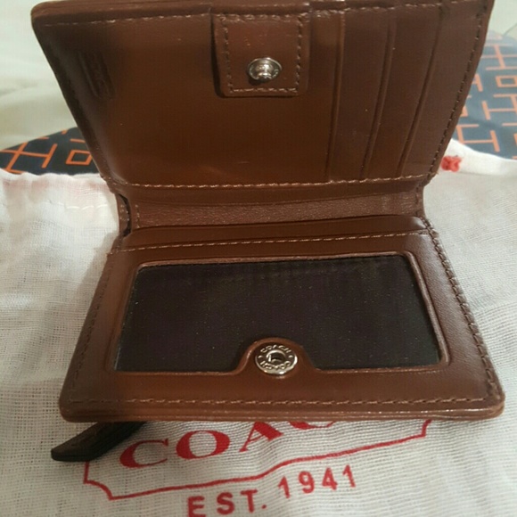 Authentic Coach Wallet - Picture 2 of 4