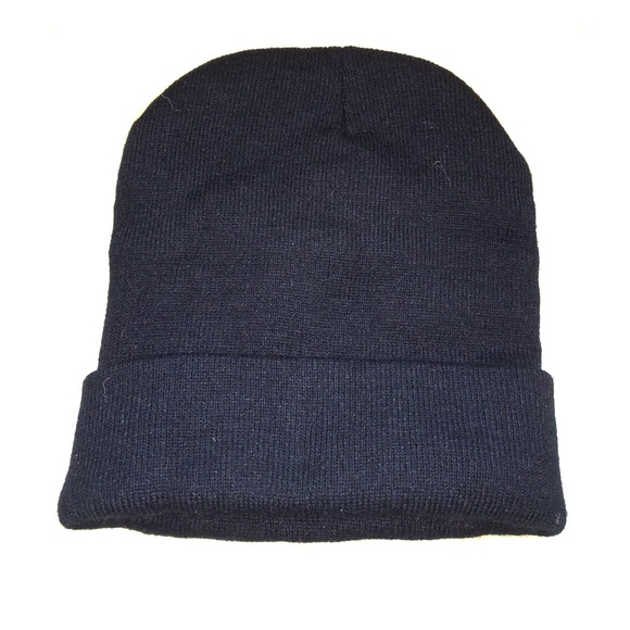 Black winter hat NWOT