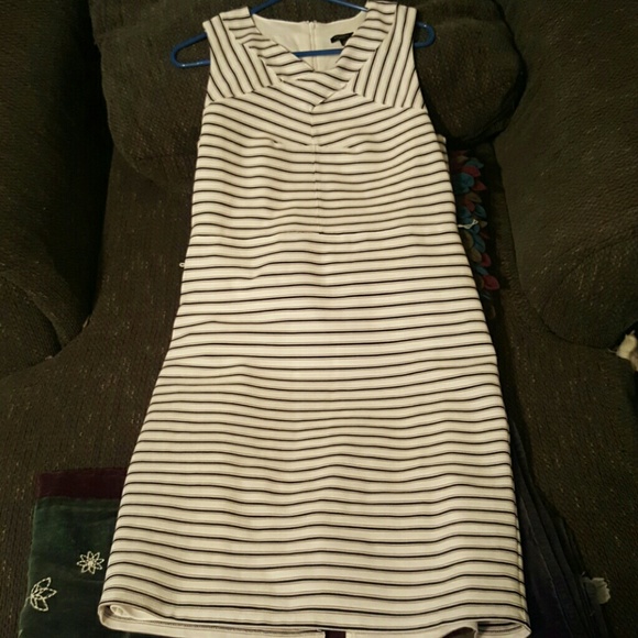 Striped sleeveless Anne Taylor dress - Picture 1 of 3
