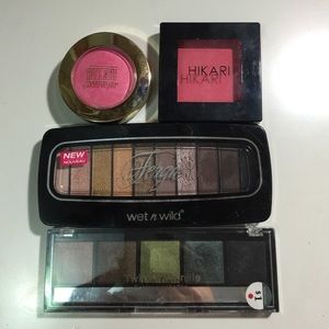 Makeup bundle