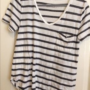 Abercrombie & Fitch tee